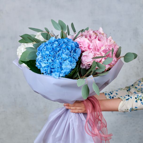 Букет из 3 гортензий