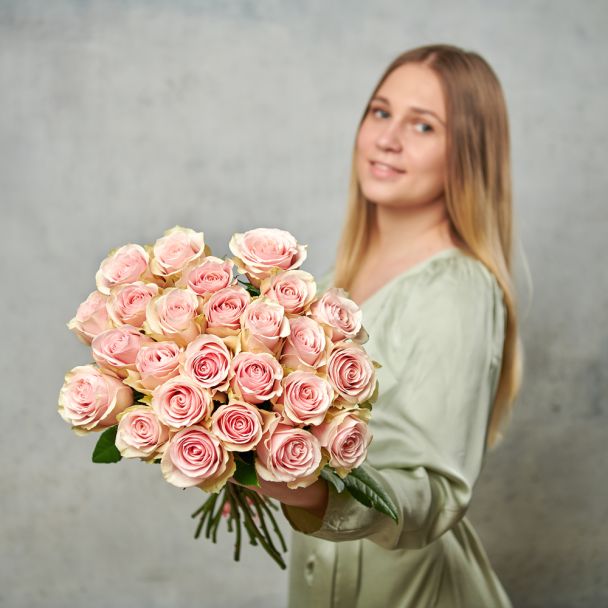 Роза "Фрутетто"